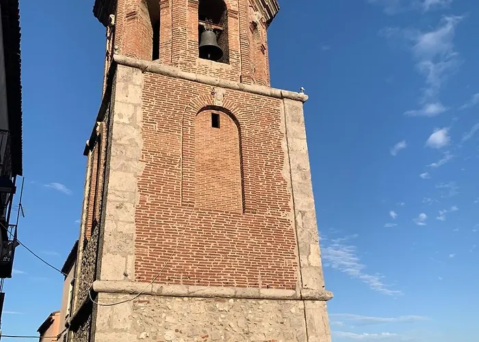 Al Campanaro, Romantic Retreat In The Village